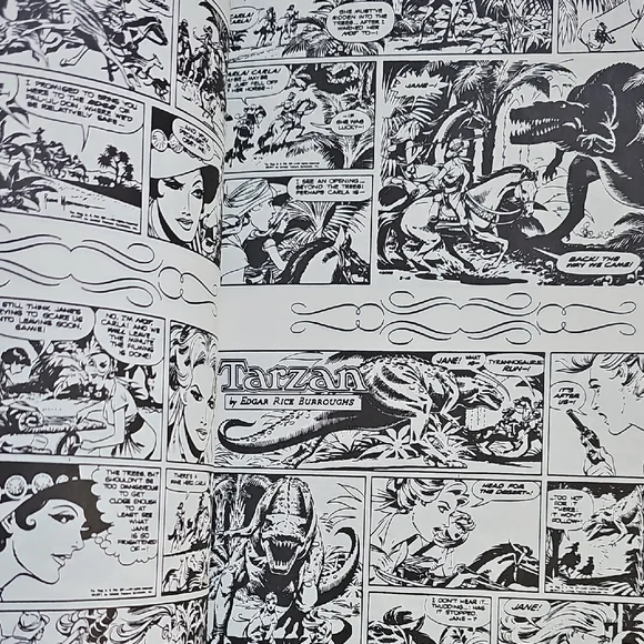 Vintage Tarzan Comic-Strip Paperback Book 3 - Picture 5 of 5